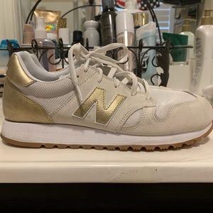 New Balance Size 9